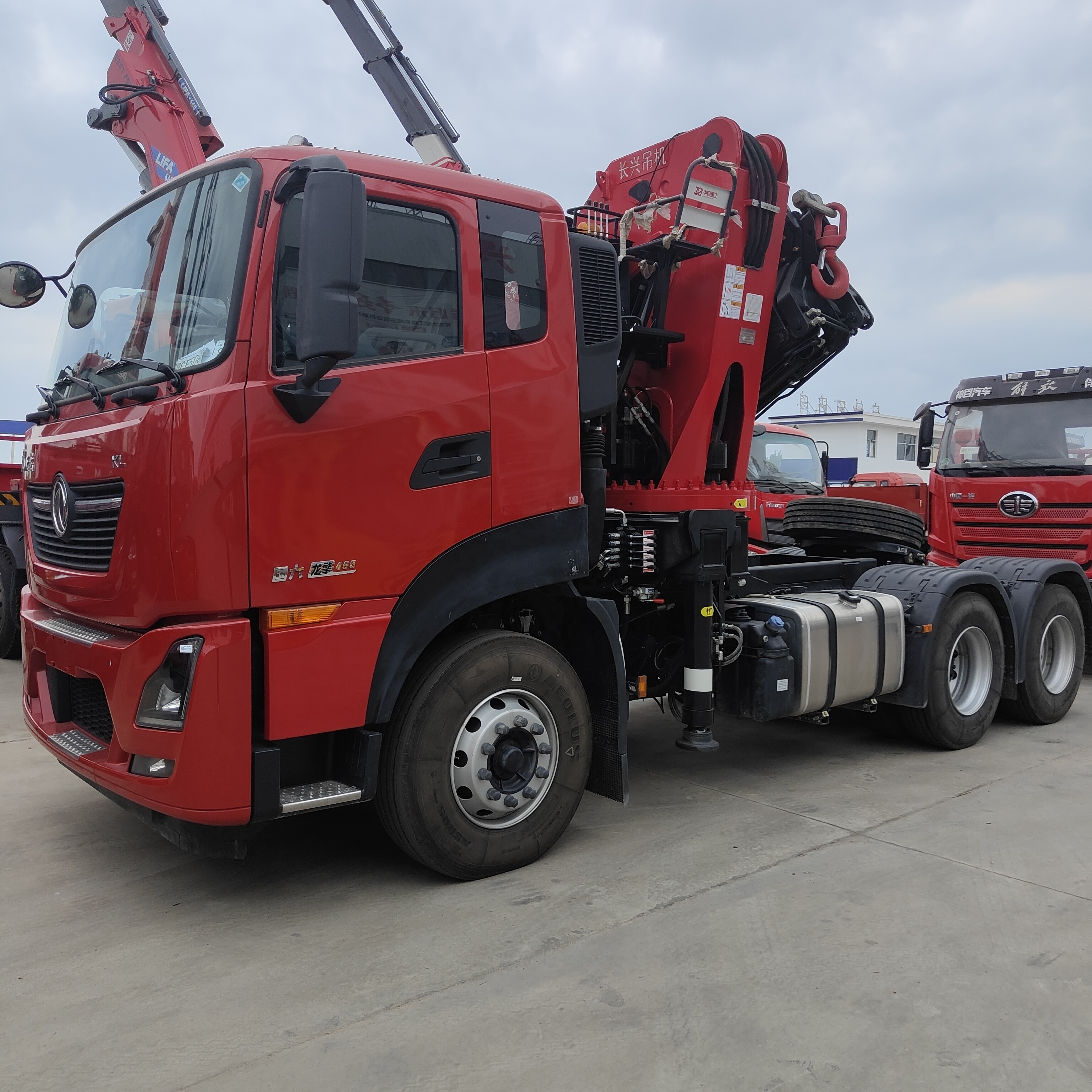 25 ton Folding arm crane construction lorry crane truck mounted crane ...