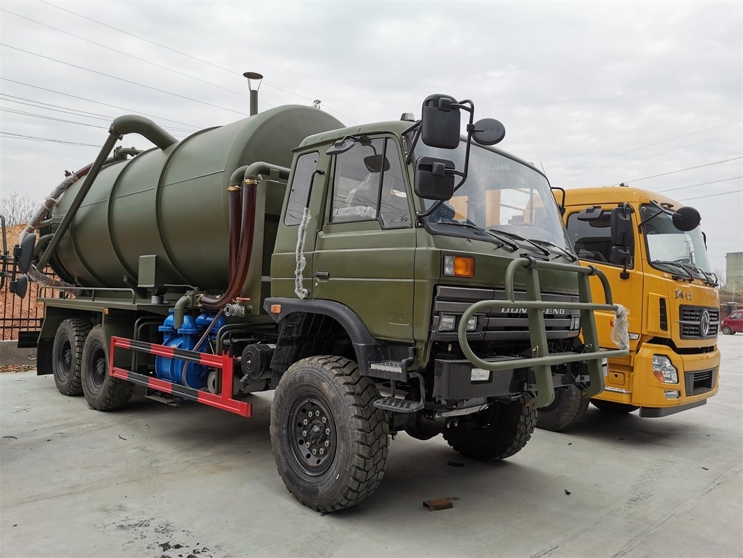 DONGFENG  offroad 6*6  Vacuum Sewage Suction Truck septic tank truck for sale