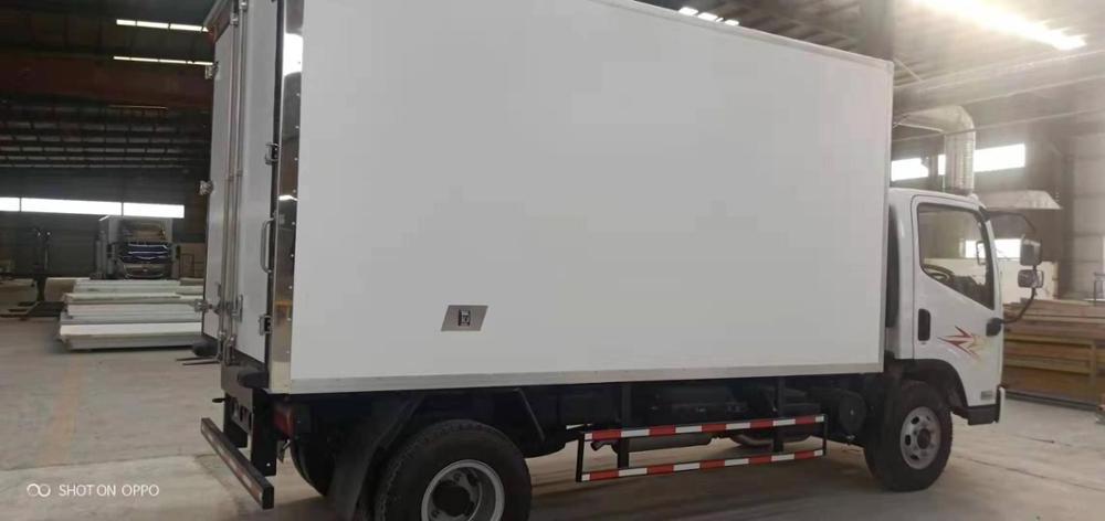 FAW Small Frozen Refrigerated Truck Chill Car for Sale