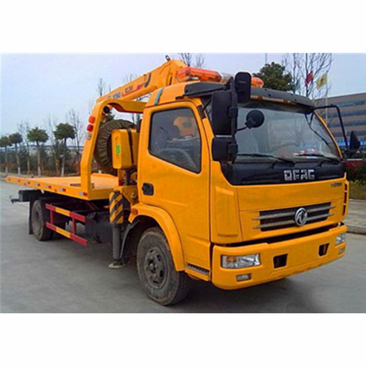 China Dongfeng 5 tons Road Recovery Vehicle Flatbed Tow Truck