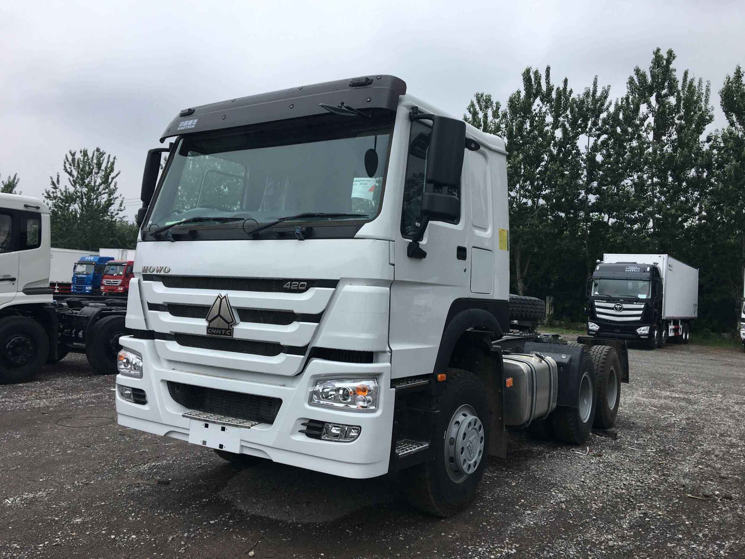 China Factory Price no middle man earn money  6x4 Tractor Truck 371hp Sinotruck Howo 6*4 Used Truck Tractor For Sale