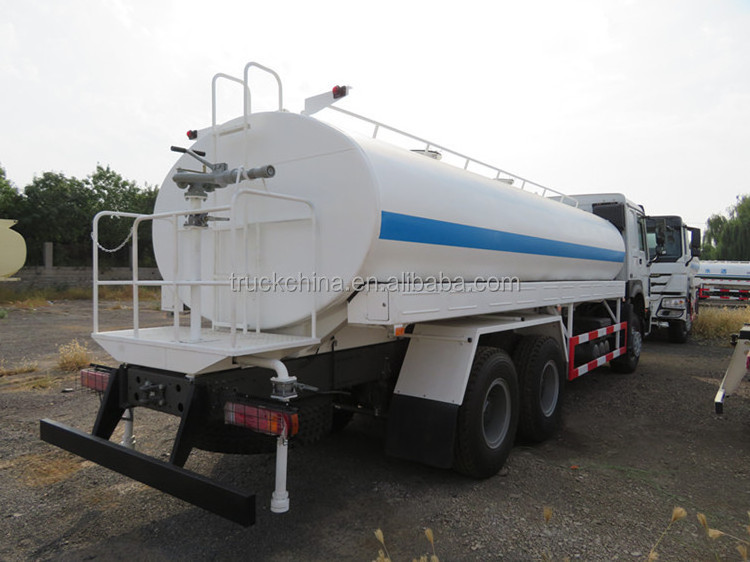 Low Price Sale Sinotruk HOWO 6x4 Water 20CBM Spray Truck