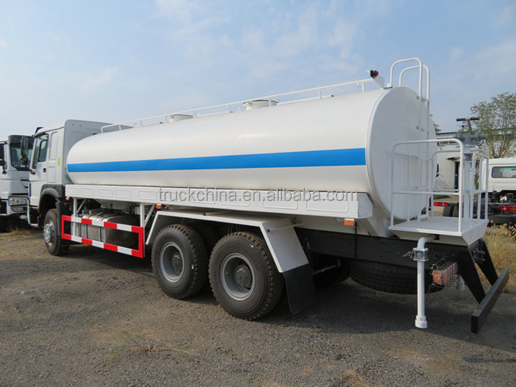 Low Price Sale Sinotruk HOWO 6x4 Water 20CBM Spray Truck