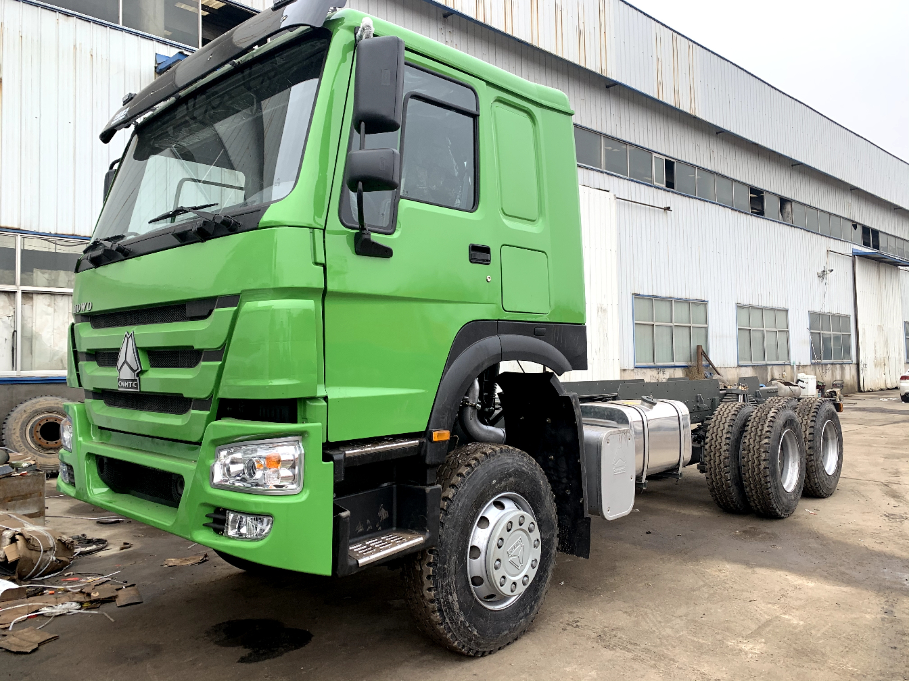 Used Tractor Truck HOWO 371 6x4 10 wheeler Second Hand Trailer Head Used Tractor Truck