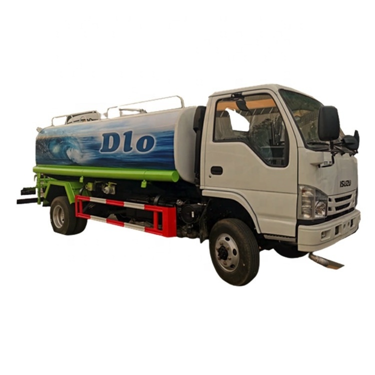 1suzu 4x2 japan cheap price easy parts made in CN 5000L Sprinkler tank truck Dust reduction stainless steel water tanker bowser