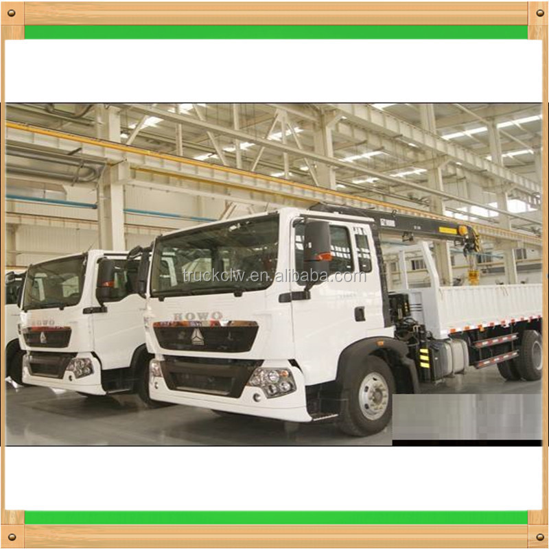 HOWO A7 mobile truck automobile 10 ton sany crane long jack truck self loader type truck  price