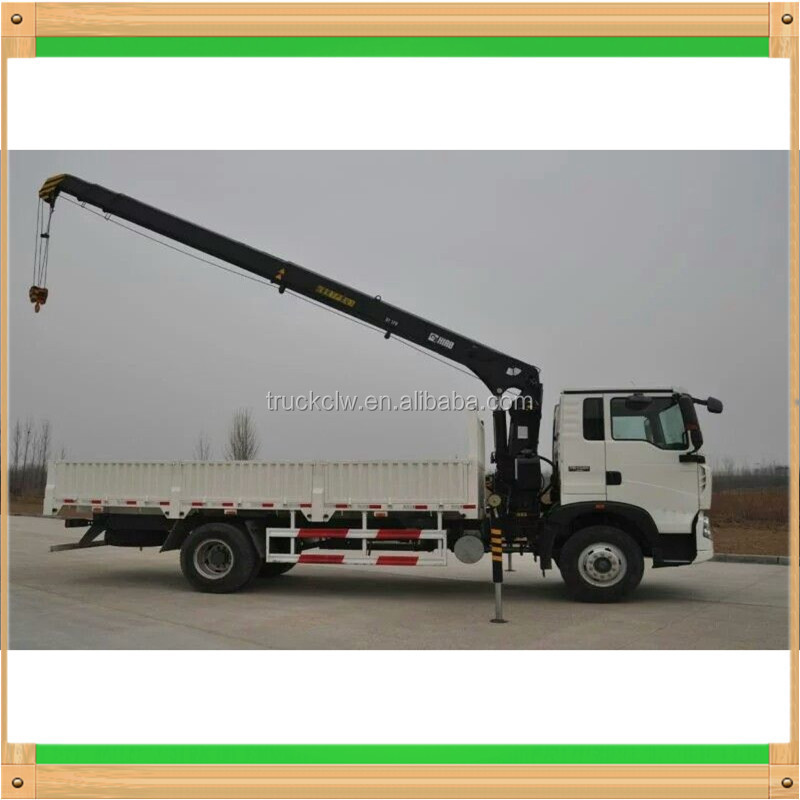 HOWO A7 mobile truck automobile 10 ton sany crane long jack truck self loader type truck  price