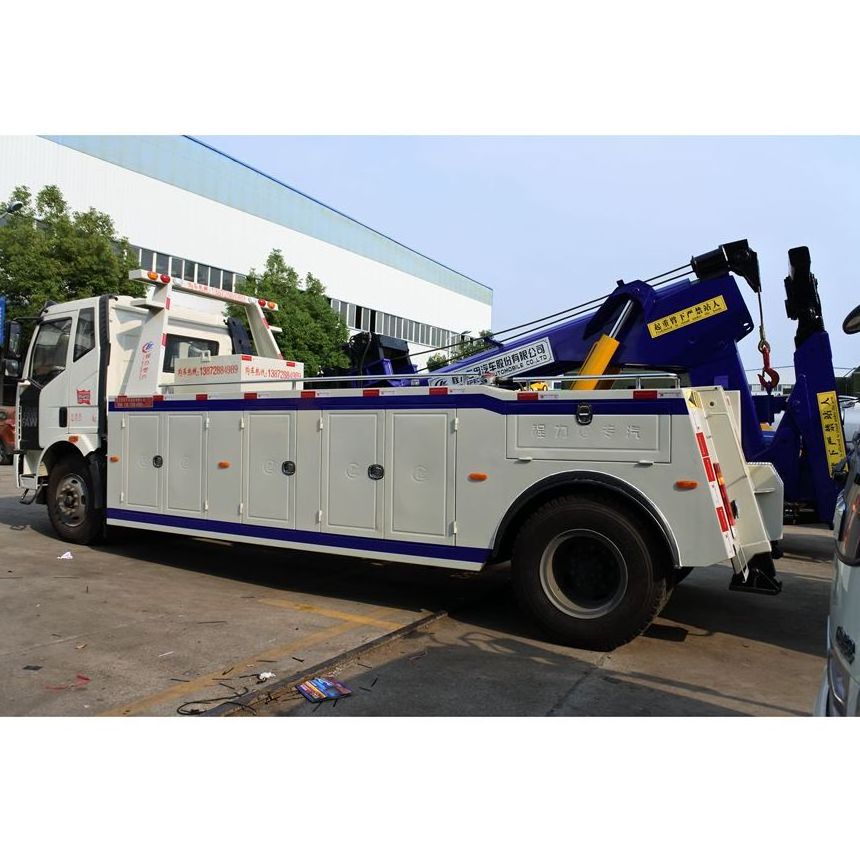 FAW 4x2 heavy duty wrecker towing truck 8 tons 16 tons Telescopic boom and towing arm for loading accident car