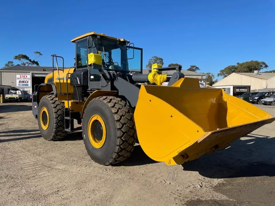 Hot Selling 6 Ton 3.5 M3 Xc968 Wheel Loader for Sale