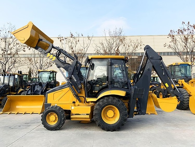 XC870K 2.5 Ton Wheel Type Mini Towable Backhoe for Sale