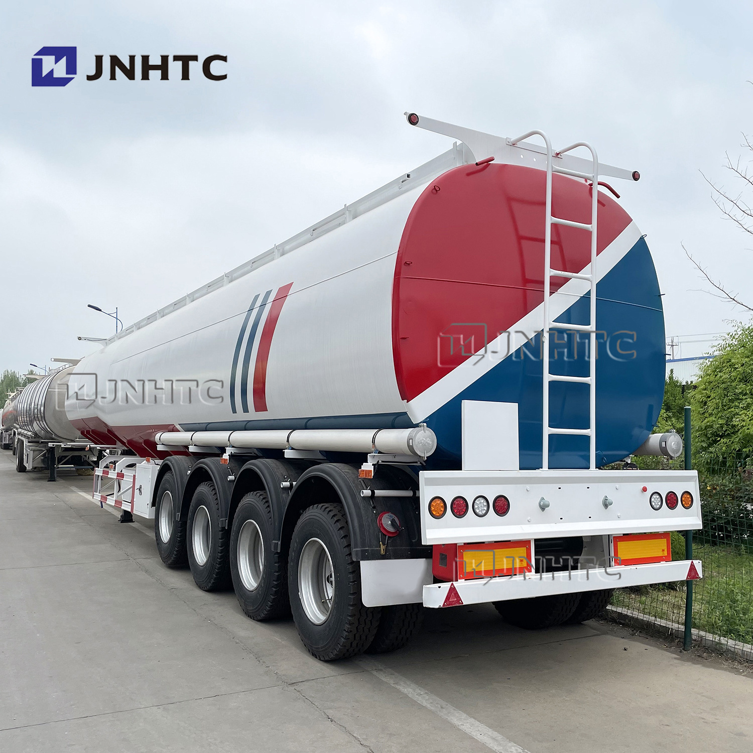 Hot selling fuel and oil tank trailer 3 axles 42000L crude oil tank tanker trailer for tractor