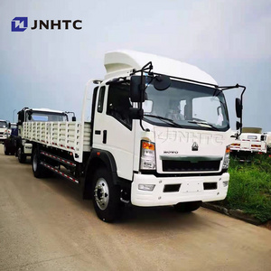 2023 new hot sale Sinotruk Howo new van truck 4x2 mini 3-5 ton light small cargo truck price