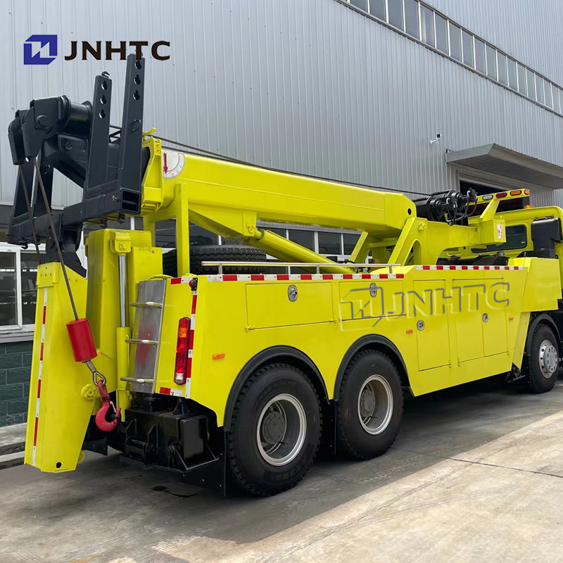 Sinotruk  HOWO 371HP 6X4 8X4 40T 50T Heavy Duty Rotary Wrecker Truck Road Rescue Truck Recovery Truck with Rotation Boom