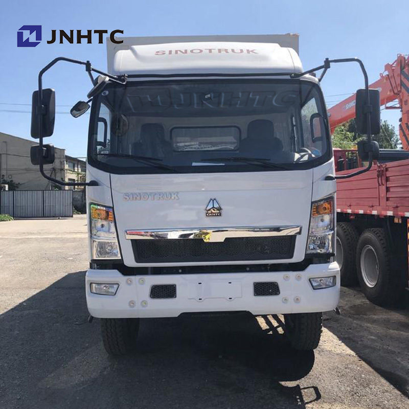 Sinotruck HOWO small trucks for sale Howo vans 6 wheeler small lorry