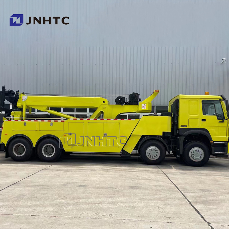 Sinotruk  HOWO 371HP 6X4 8X4 40T 50T Heavy Duty Rotary Wrecker Truck Road Rescue Truck Recovery Truck with Rotation Boom