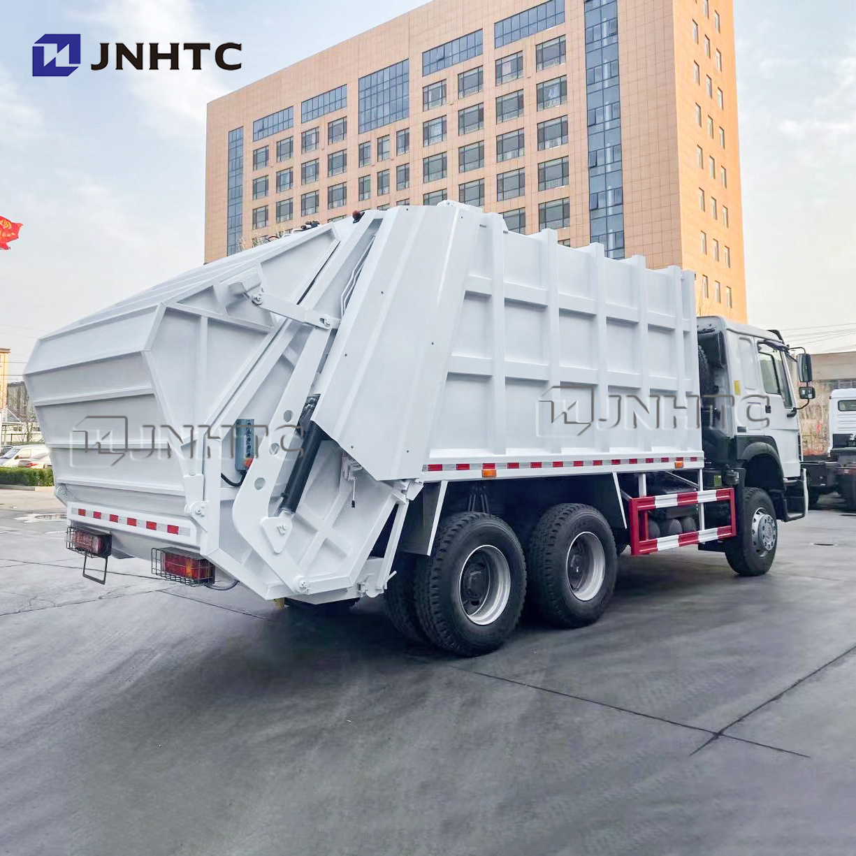 SINOTRUK HOWO 4x2 Compacted Garbage truck 12m3