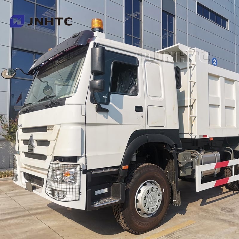 China HOWO Brand 6x4 13 Wheels High Quality Dump Truck Tipper  For Sale