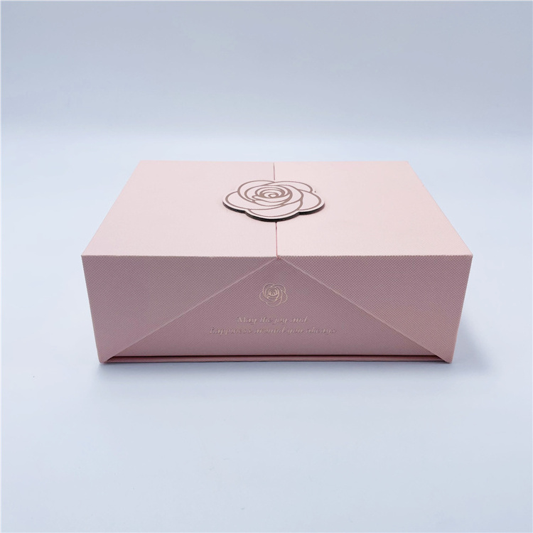 Luxury Magnet Box Package For Perfume Candle Packaging Boxes Elegant Gift Box For Candles Girls Gift Set Recyclable