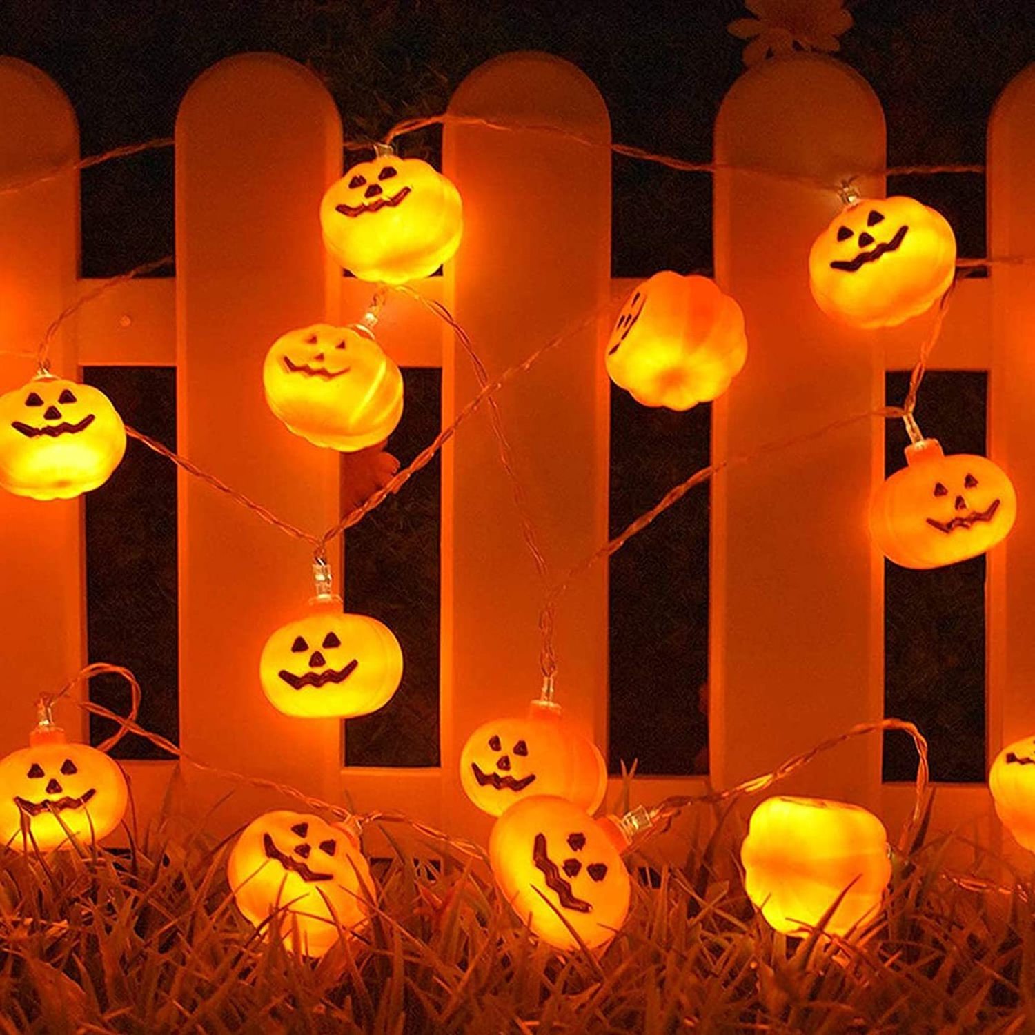 9.8 Feet 8 Lighting Modes USB Recharge Halloween Holiday Pumpkin 20 LED String Lights for Indoor Outdoor Halloween Decorations