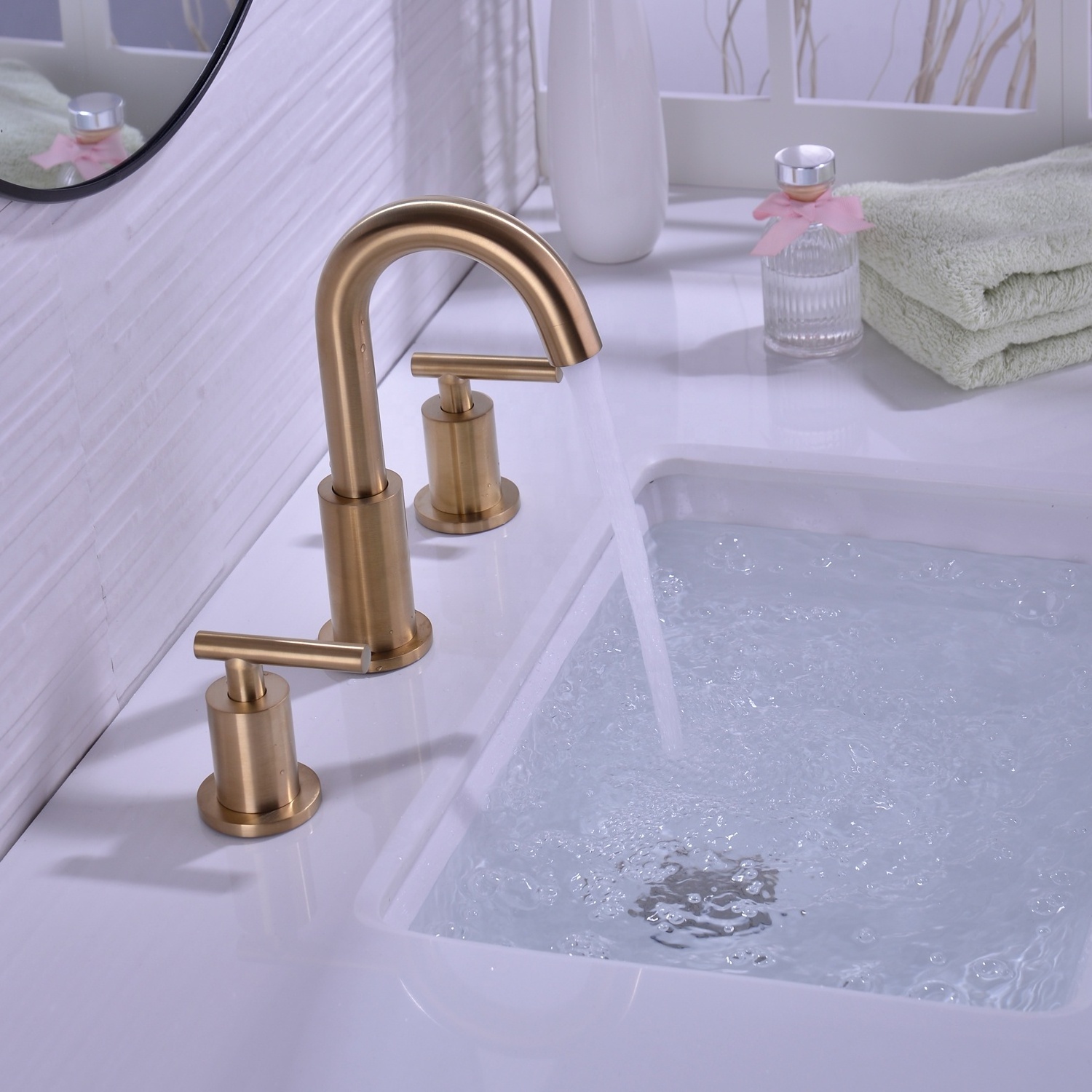 2 Handle Basin Faucet mixer Brass Brushed gold/Matt black Bathroom Sink Tap 3 Holes bathroom basin faucet