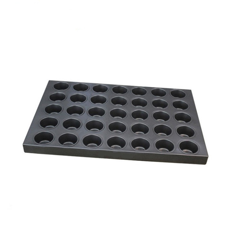 High Quality 24 Molds Cake Baking Pan/ Muffin Cake Baking Tray/Silicone Non-Stick Cake Mould