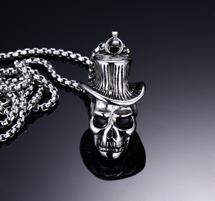 Personalized Women's Hip Hop Skull Necklace Casting Craft Steel Link Chain Pendant for Gifts Men's Style