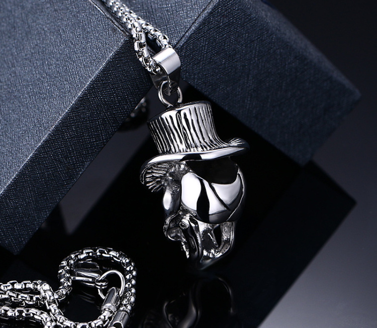 Personalized Women's Hip Hop Skull Necklace Casting Craft Steel Link Chain Pendant for Gifts Men's Style