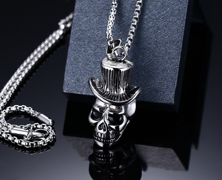 Personalized Women's Hip Hop Skull Necklace Casting Craft Steel Link Chain Pendant for Gifts Men's Style