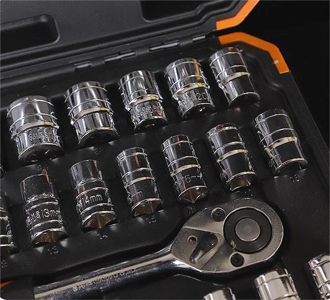 Mirror sleeve 32 pcs 1 / 2 large mechanic ratchet wrench combination hand repair tool kits for Vehicle