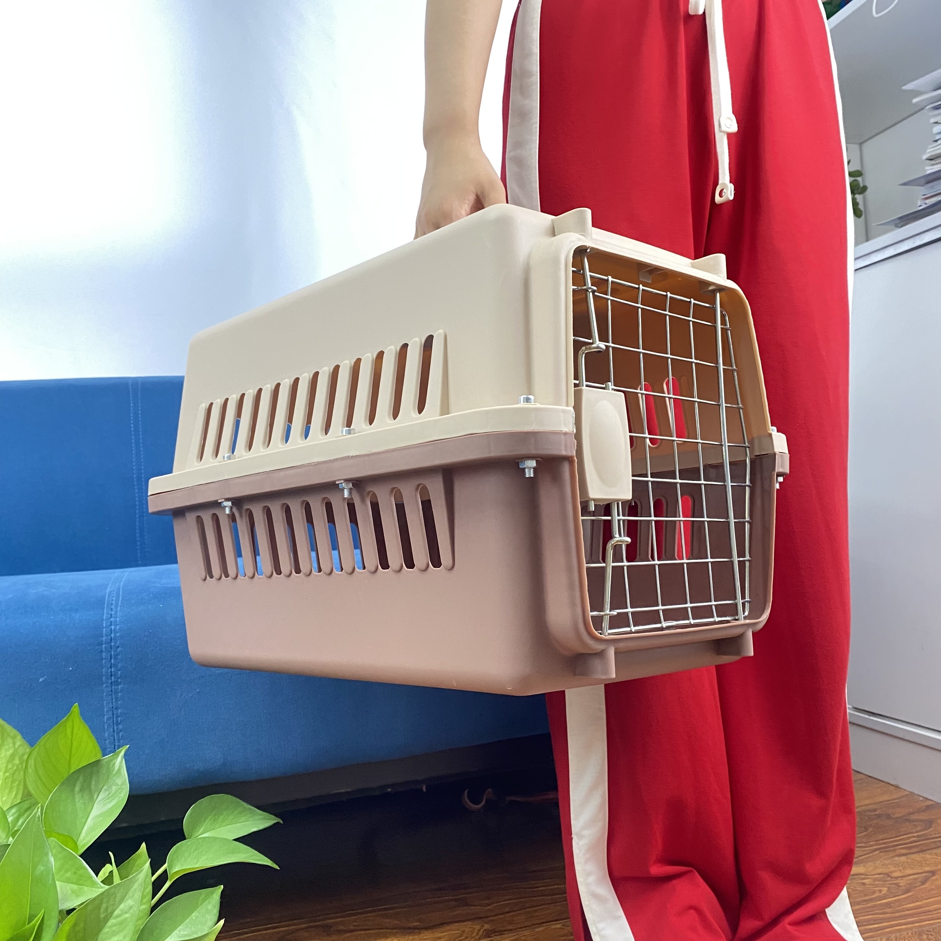 pet airline carrier transport box pet traveler cage carriers pet dog cat carrier 2022