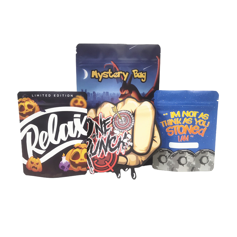 Custom Logo Print Matte Soft Touch Smell Proof Zip lock  3.5g Candy Mylar Plastic food snacks Packaging Bags