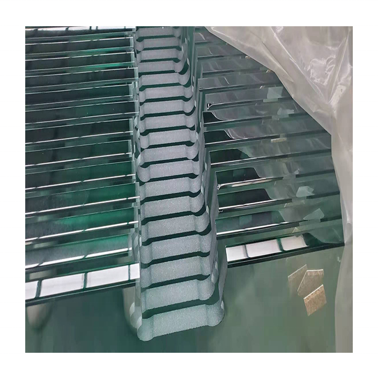 3mm 4mm 5mm 6mm 8mm 10mm 12mm 15mm 19mm  tempered glass toughened glass for building roof window glass