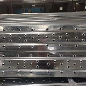 Custom wholesale galvanized scaffolding walkway panels construction metal scaffolding walkway treads