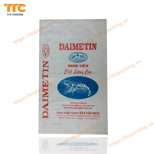 Vietnam poultry chicken fish pig farm animal 25kg 50kg pp woven bag empty feed bags for wholesale