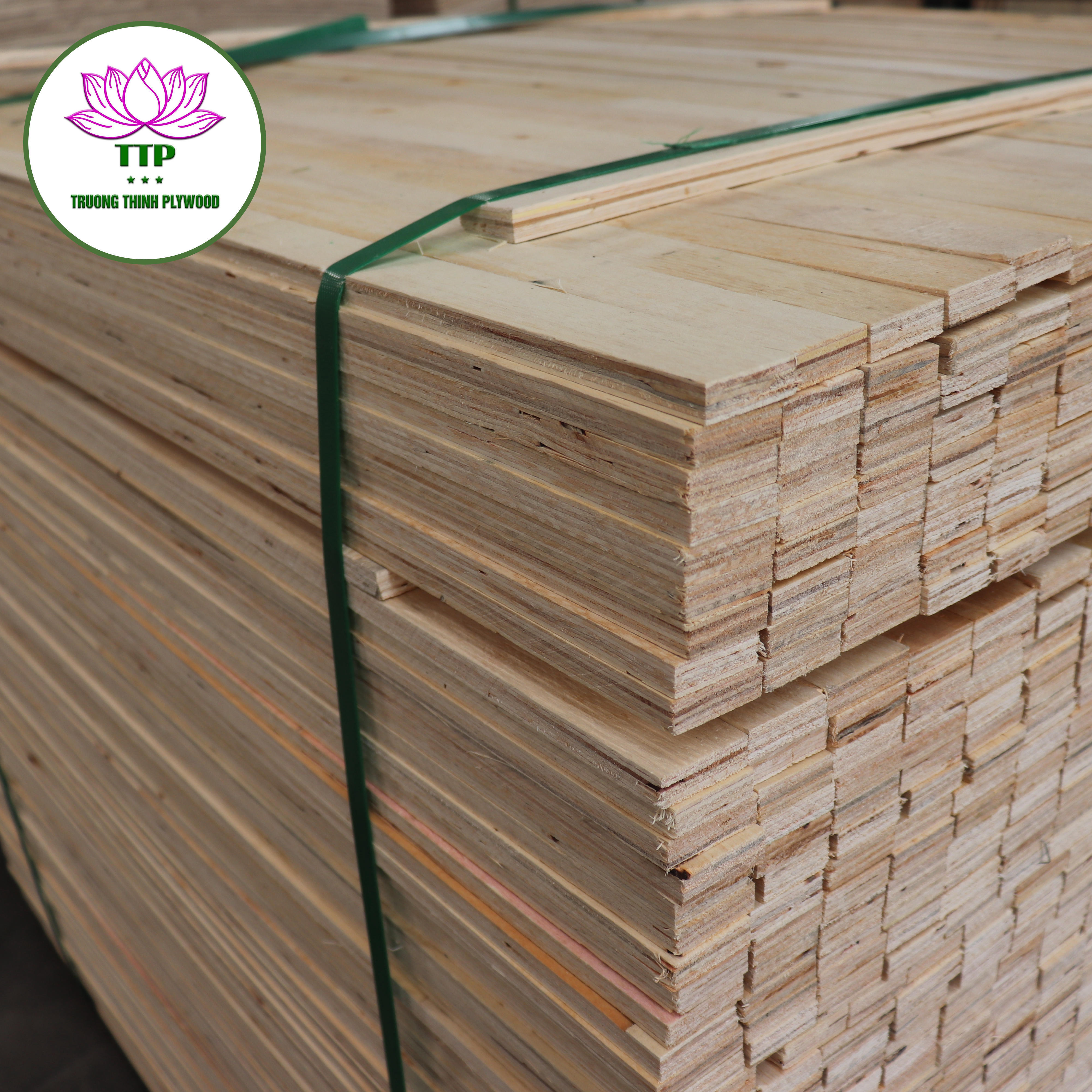 H High qualified Vietnamese LVL -  Laminated Veneer Lumber For Pallet Making Door Frame Sofa Frame Bed Slats