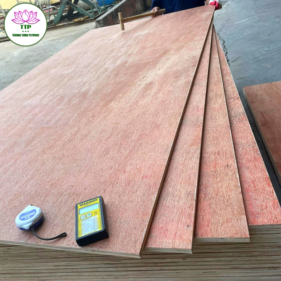 cheap wholesale commercial plywood  furniture/packing pallets E2 E1 E0 for making furniture/high qualified boxes/crates/pallets