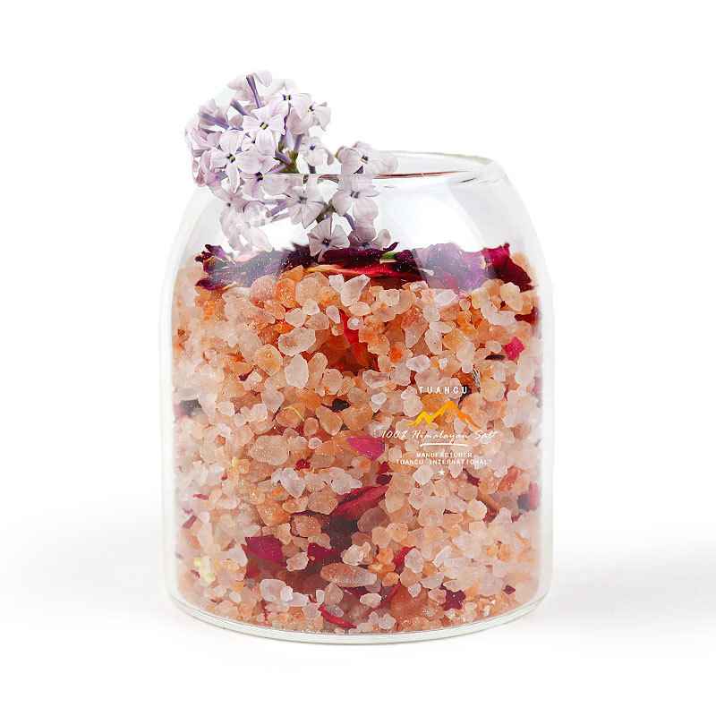 Salt soap gift set contains lemon oil and moisturizing foot emulsion Female bath salts Himalayan salt scrub