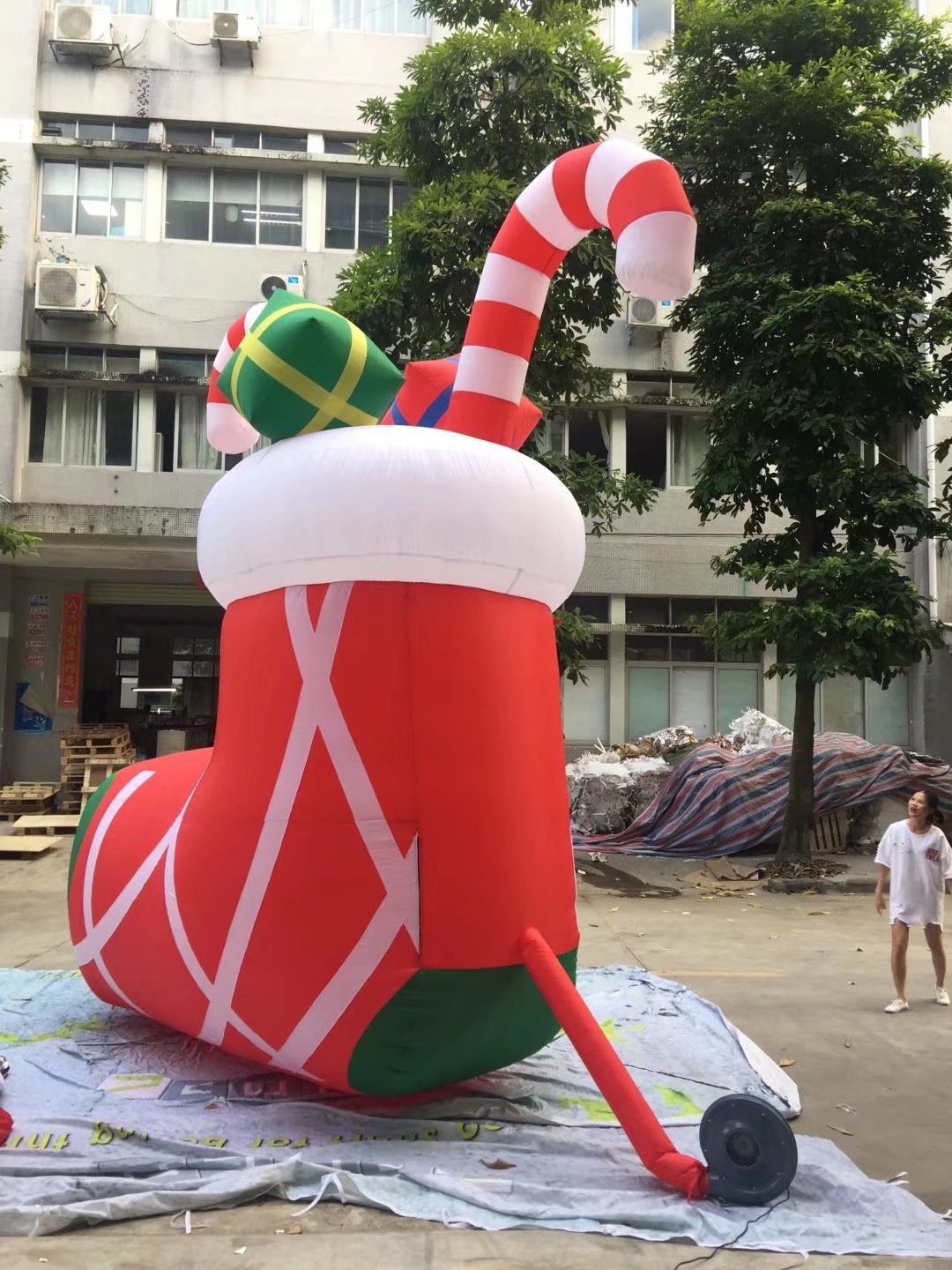 6m Giant Inflatable Christmas sock / Stocking with candy Gift  For outdoor Holiday event use