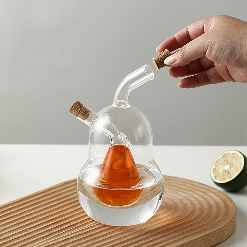 Kitchen Supplies Clear Glass Soy Sauce Vinegar Bottle Cruet 2 in 1 Olive Oil and Vinegar Dispenser Holder with Cork stopper