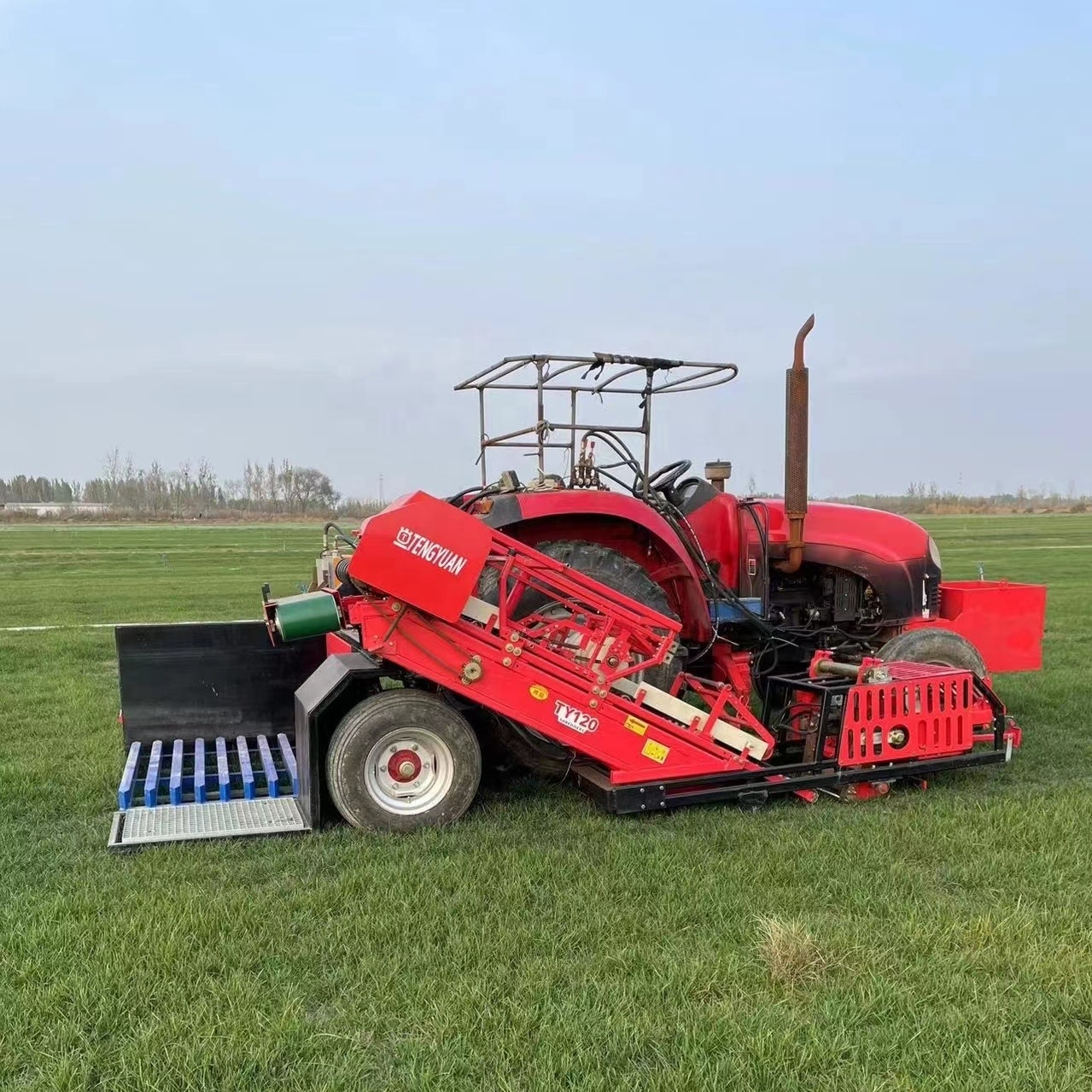 Green Lawn Turf Harvester,  Lawn Harvesting Equipment,