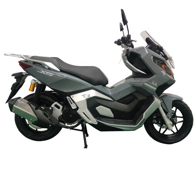 High configuration new design scooter 150cc gasoline motorbike with big wheels windshield LCD meter