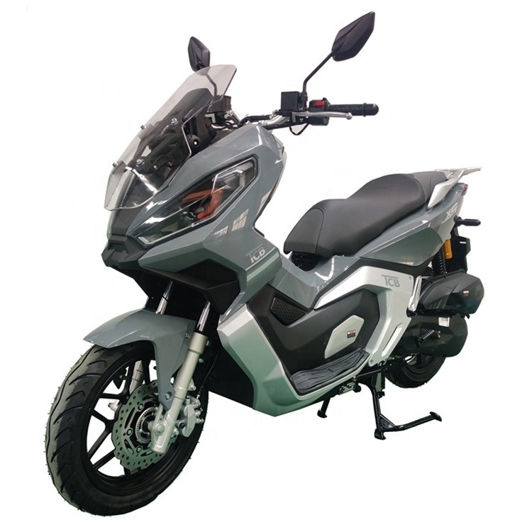 High configuration new design scooter 150cc gasoline motorbike with big wheels windshield LCD meter