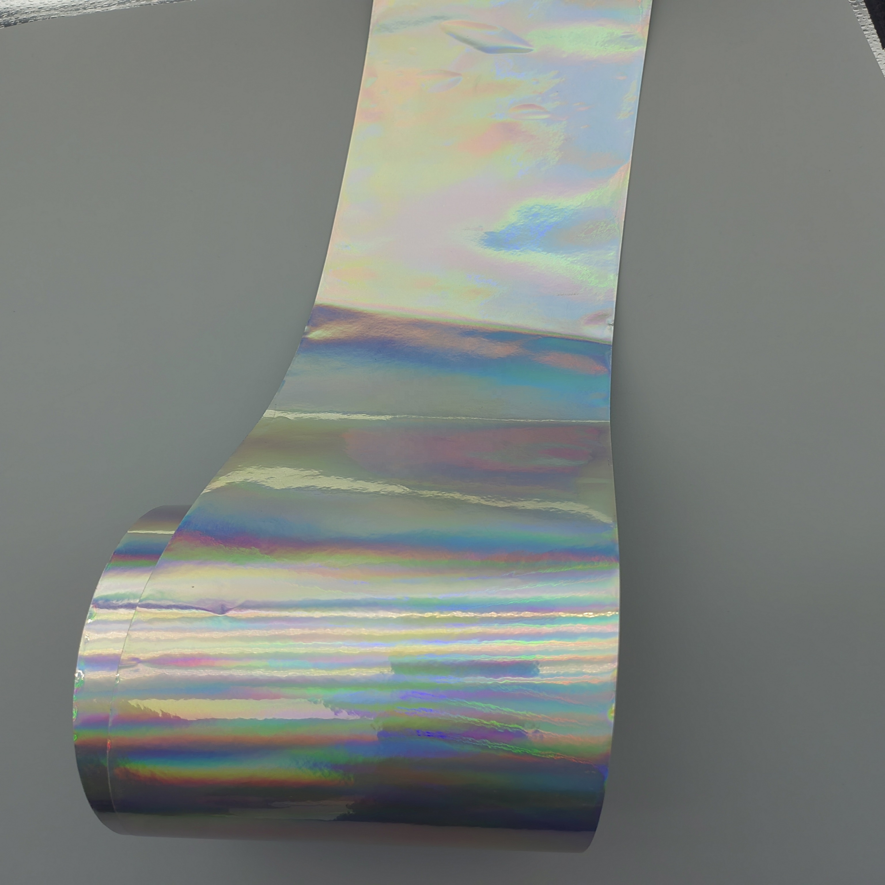 Bopp PVC PP Vinyl Gold  Label Print Material Coated Adhesive Paper Hologram Holographic Decorative Films