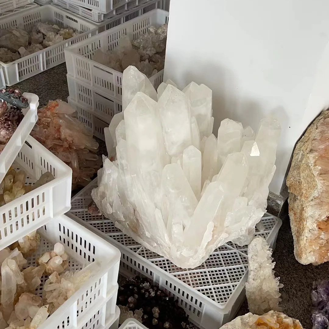 Wholesale bulk healing large natural rock clear white quartz crystal clusters big stones cluster for sale