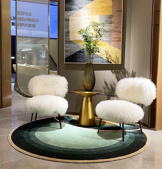 Italian-style popular white woolen leisure chair lounge chairs can be placed anywhere at home or in public unique chair