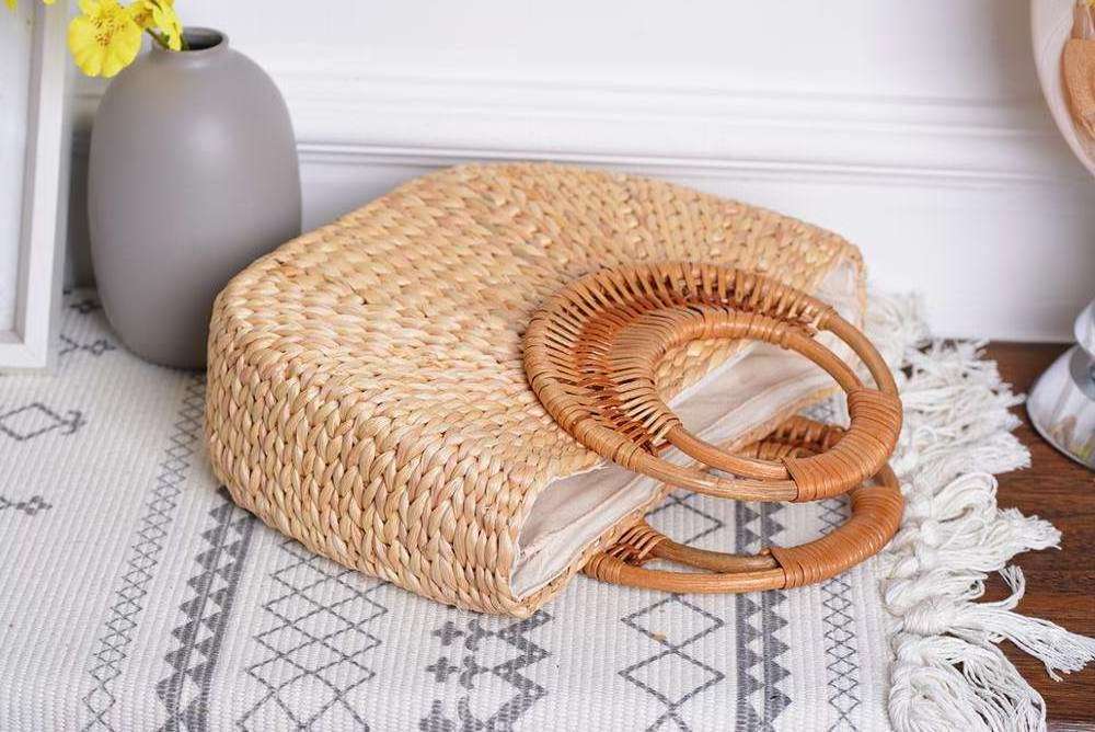 Water Hyacinth Bag Top Seller Rattan Bag Door Gift For Holiday Decoration Classic Style Light Brown Color Vietnam Manufacturer