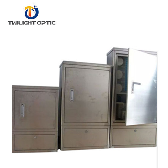 FTTH 144 Core Optical Splitter Cross Connection Cabinet ,Outdoor Fiber Distribution Hub