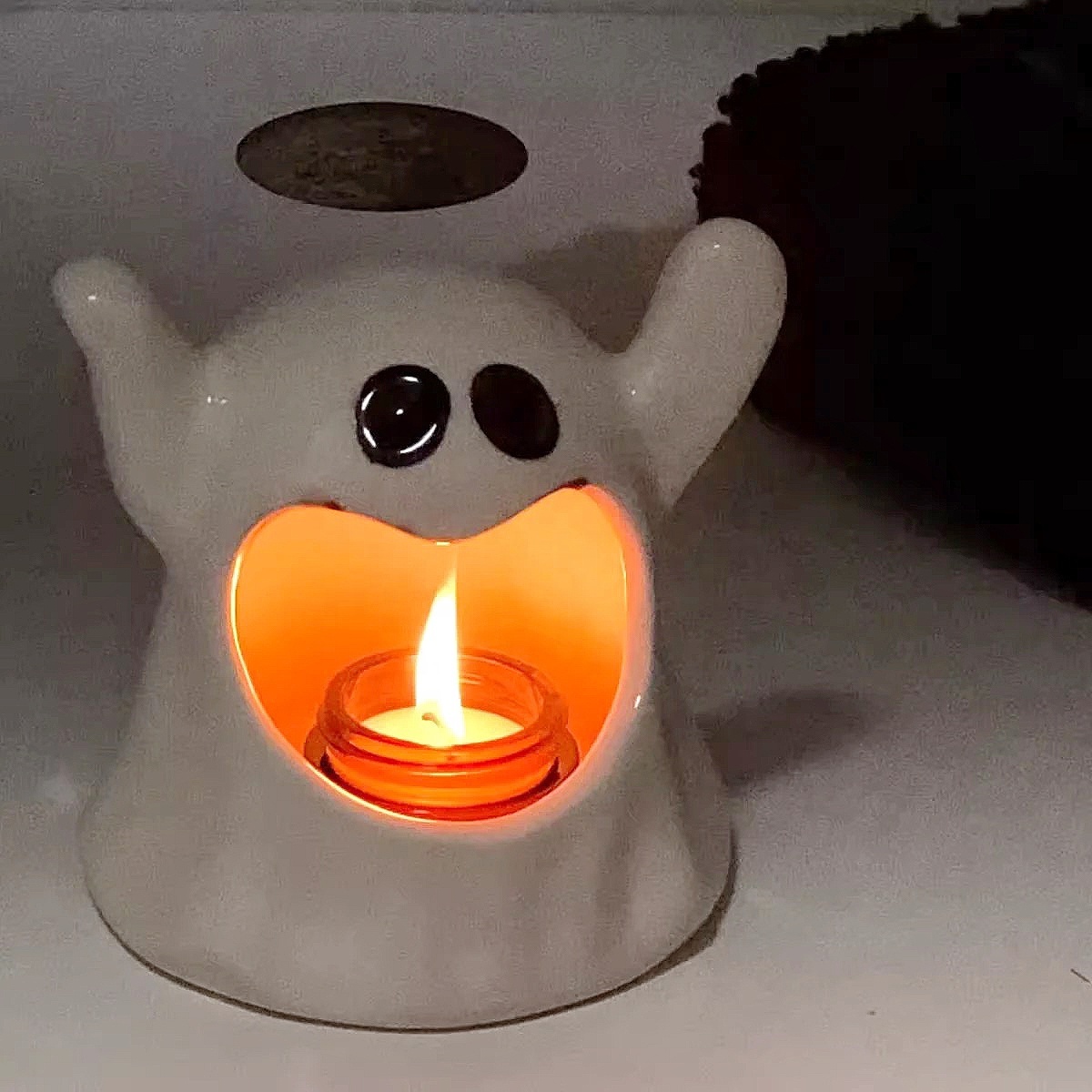 Factory Price Custom Handmade Ceramic Candle Halloween Little Ghost Candle Bulk Natural Soy Wax Candle for Halloween Decoration