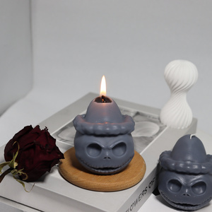 New Arrival Handmade Soy Wax Realistic Funny Pumpkin Head Shape Candles Scented Candle for Halloween Decoration Gift