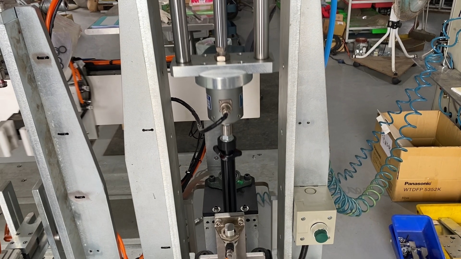 Industrial Machinery And Equipment Bicycle Quick Seatspot Assembly Machine For Bike Manufacturing